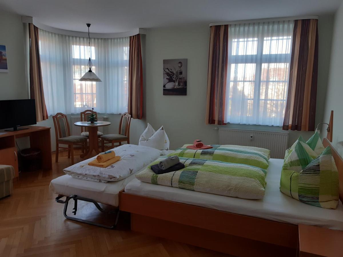 Pension Schoene Grossrohrsdorf Kültér fotó